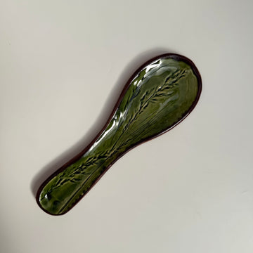 Spoon rest with floral print with rim, spoon rests, ceramic rimmed spoon rest, handmade spoon rest, kitchen decor, spoon holder, home gift (Copy)