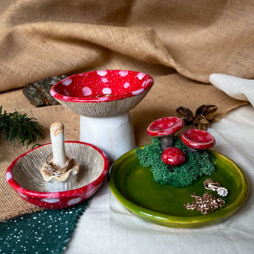 Fly agaric ring holder, jewellery stand, jewelry organiser, jewellery holder, ceramic jewellery holder, handmade ceramic